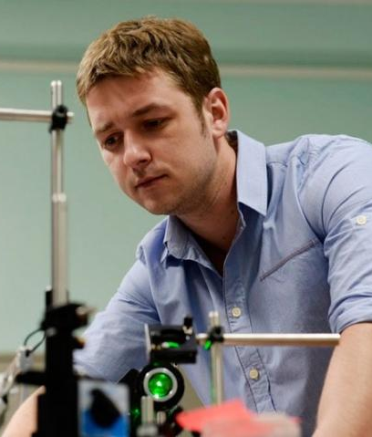 Aleksandr A. Kuchmizhak